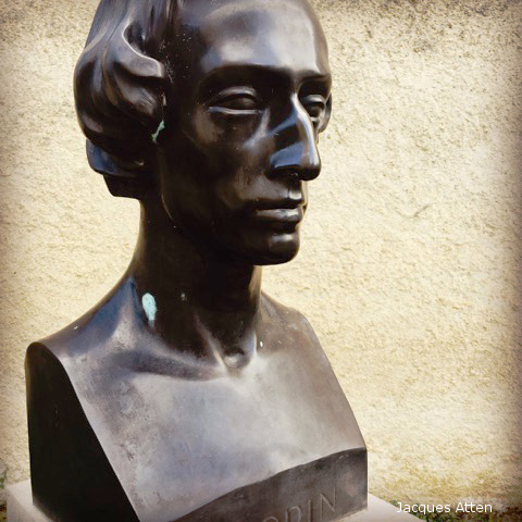 maison de George Sand Statue de Frédéric Chopin